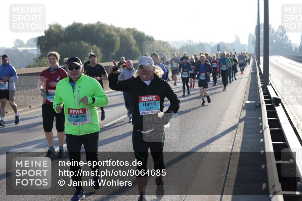 03.10.2025 - Köhlbrandbrückenlauf Jannik Wohlers http://msf.ph/oto/9064685 03.10.2025 09:25:34 Position 3 3396, 2527 meine-sportfotos.de