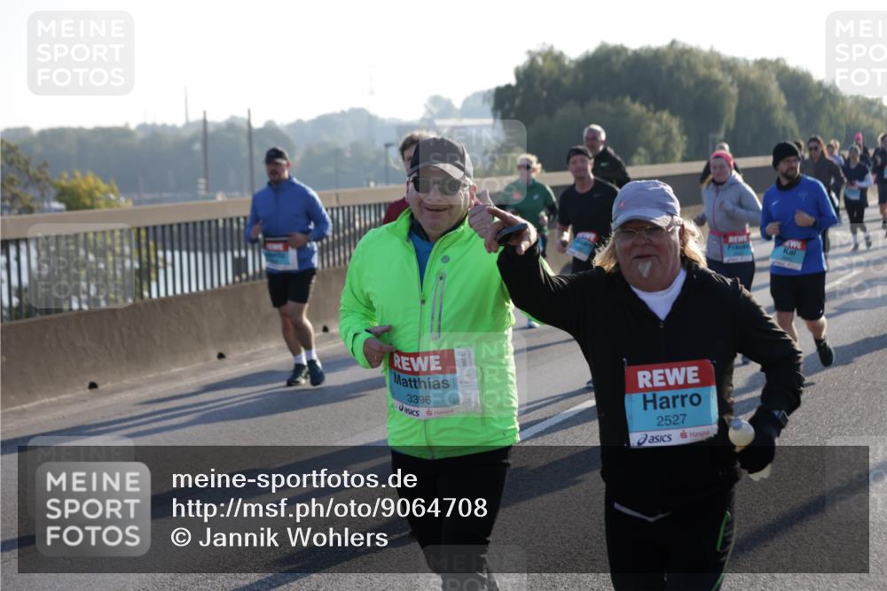 03.10.2025 - Köhlbrandbrückenlauf Jannik Wohlers http://msf.ph/oto/9064708 03.10.2025 09:25:35 Position 3 3396, 2527 meine-sportfotos.de