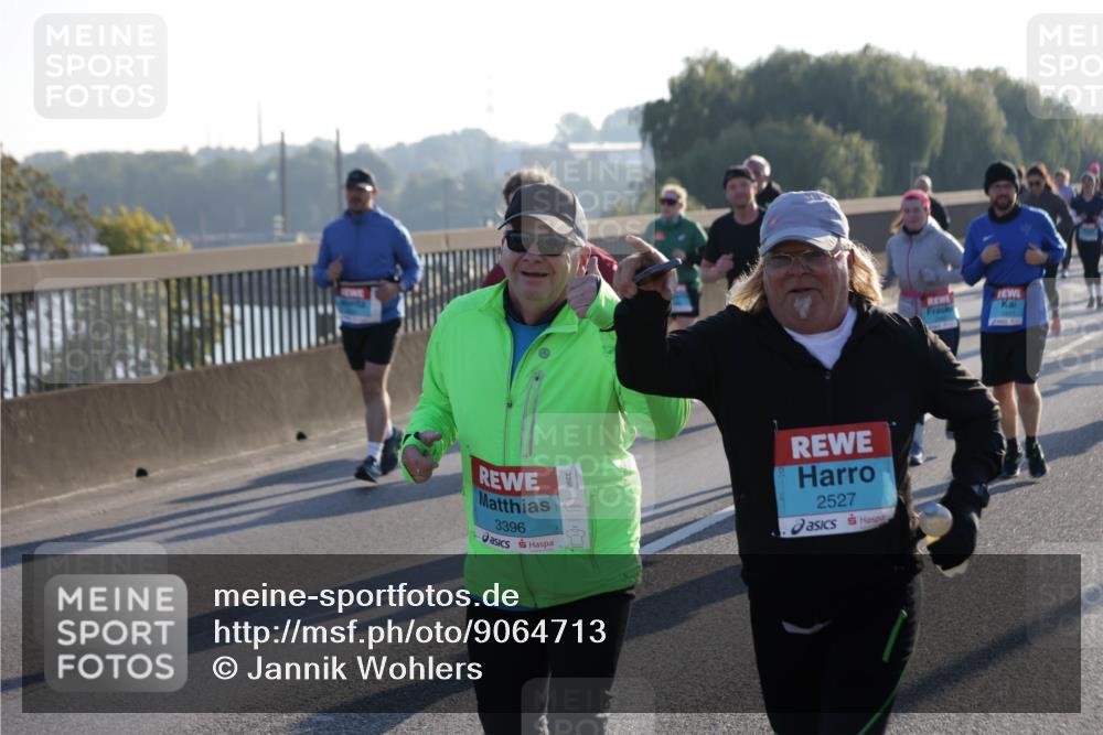 03.10.2025 - Köhlbrandbrückenlauf Jannik Wohlers http://msf.ph/oto/9064713 03.10.2025 09:25:35 Position 3 3396, 3396, 2527 meine-sportfotos.de