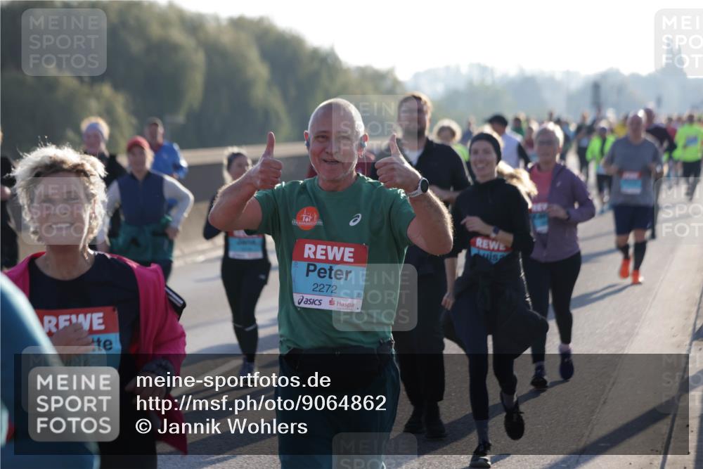03.10.2025 - Köhlbrandbrückenlauf Jannik Wohlers http://msf.ph/oto/9064862 03.10.2025 09:25:45 Position 3 2516, 2272 meine-sportfotos.de