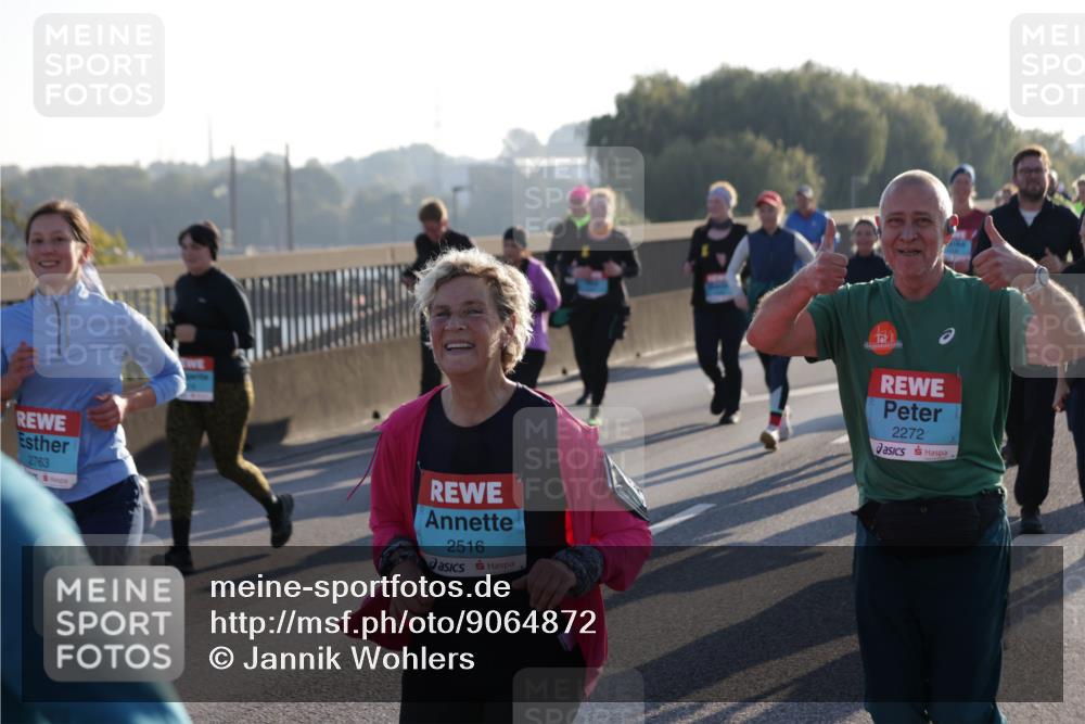 03.10.2025 - Köhlbrandbrückenlauf Jannik Wohlers http://msf.ph/oto/9064872 03.10.2025 09:25:46 Position 3 2763, 2516, 2272 meine-sportfotos.de