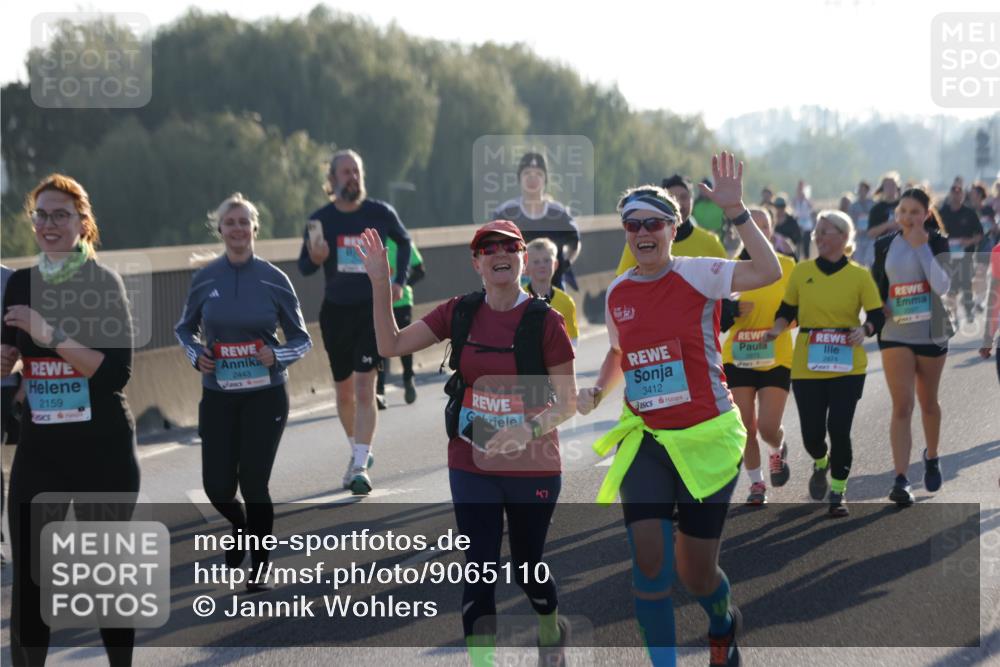 03.10.2025 - Köhlbrandbrückenlauf Jannik Wohlers http://msf.ph/oto/9065110 03.10.2025 09:26:05 Position 3 2159, 2443, 3412, 5, 2874 meine-sportfotos.de