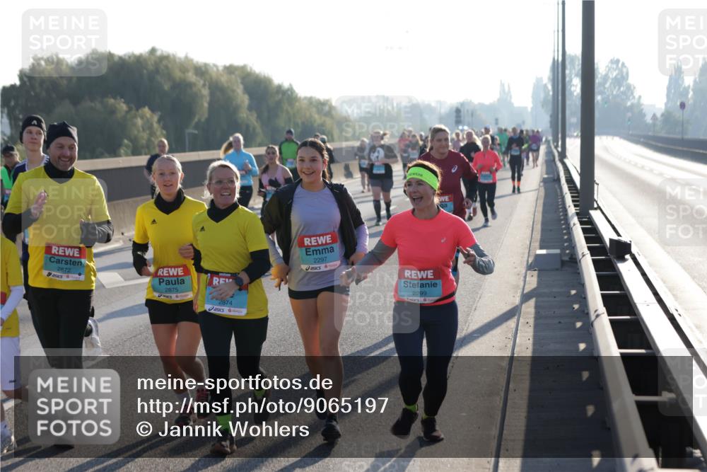03.10.2025 - Köhlbrandbrückenlauf Jannik Wohlers http://msf.ph/oto/9065197 03.10.2025 09:26:09 Position 3 2872, 2875, 2874, 2297, 2299 meine-sportfotos.de