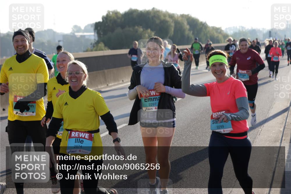 03.10.2025 - Köhlbrandbrückenlauf Jannik Wohlers http://msf.ph/oto/9065256 03.10.2025 09:26:10 Position 3 2874, 60, 2297, 2299 meine-sportfotos.de