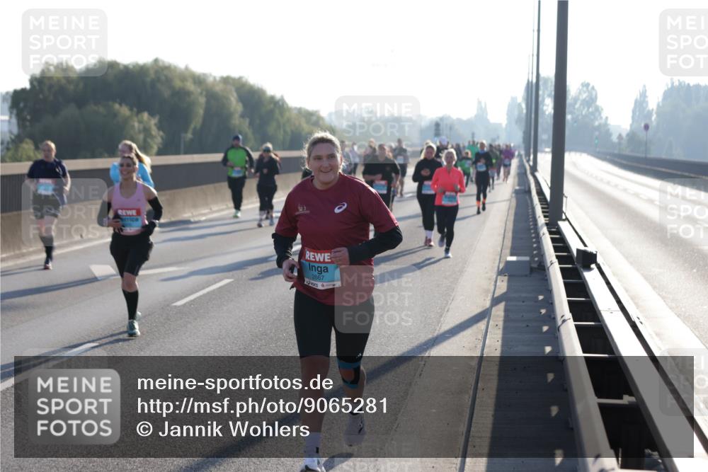 03.10.2025 - Köhlbrandbrückenlauf Jannik Wohlers http://msf.ph/oto/9065281 03.10.2025 09:26:11 Position 3 2667 meine-sportfotos.de
