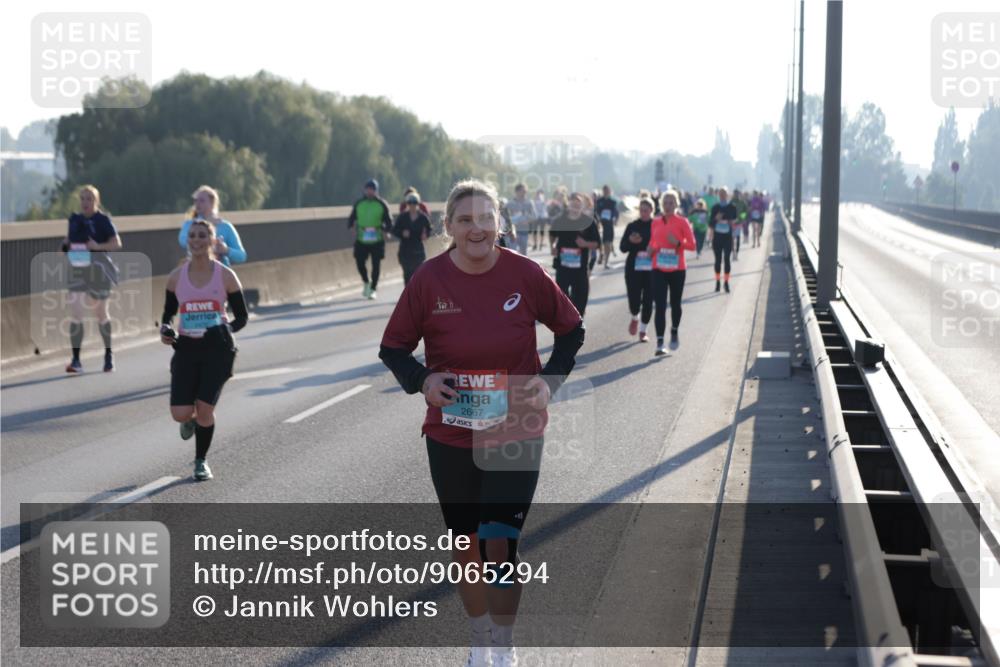 03.10.2025 - Köhlbrandbrückenlauf Jannik Wohlers http://msf.ph/oto/9065294 03.10.2025 09:26:12 Position 3 2667 meine-sportfotos.de