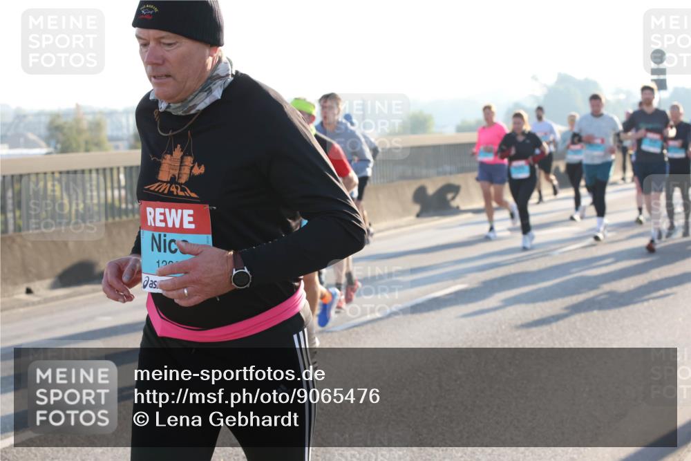 03.10.2025 - Köhlbrandbrückenlauf Lena Gebhardt http://msf.ph/oto/9065476 03.10.2025 09:22:34 Position 1 120 meine-sportfotos.de