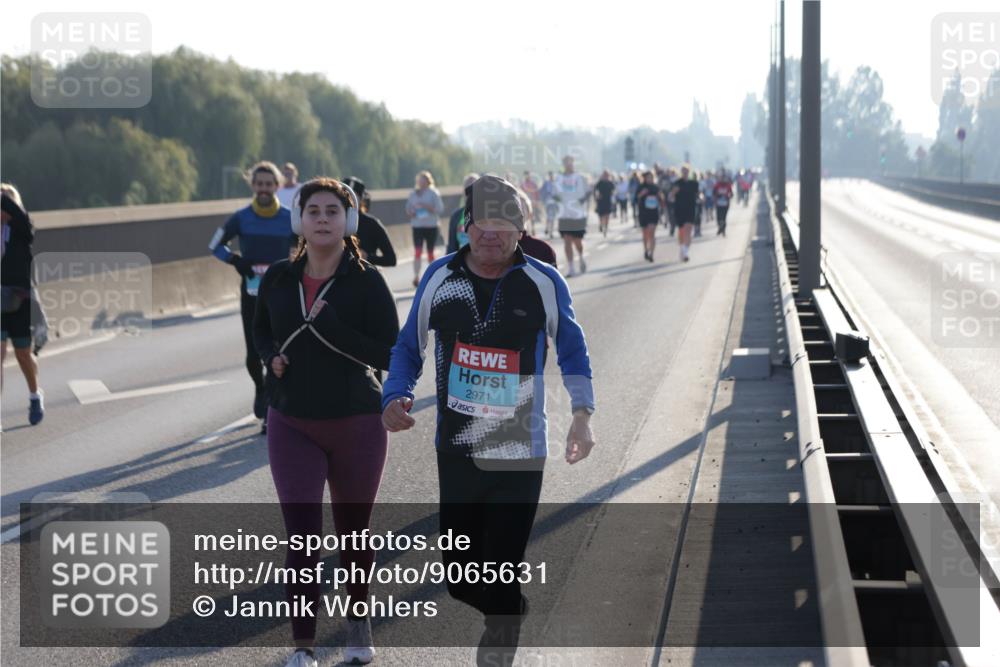 03.10.2025 - Köhlbrandbrückenlauf Jannik Wohlers http://msf.ph/oto/9065631 03.10.2025 09:26:38 Position 3 2971 meine-sportfotos.de