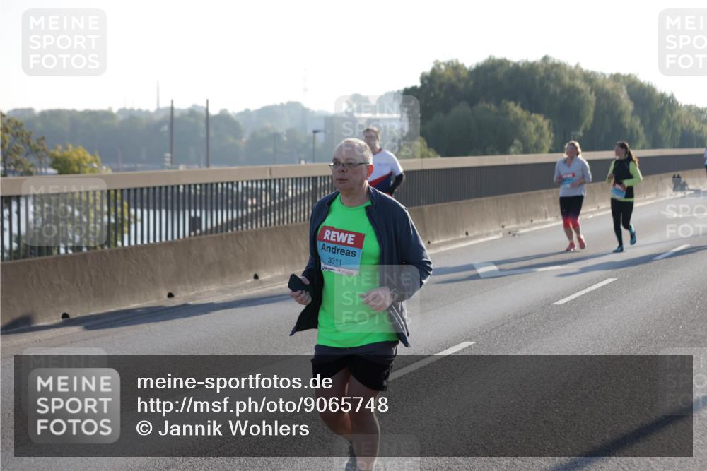 03.10.2025 - Köhlbrandbrückenlauf Jannik Wohlers http://msf.ph/oto/9065748 03.10.2025 09:26:44 Position 3 3311 meine-sportfotos.de