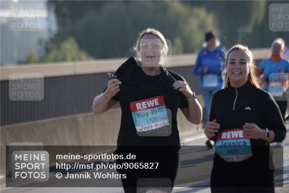 03.10.2025 - Köhlbrandbrückenlauf Jannik Wohlers http://msf.ph/oto/9065827 03.10.2025 09:26:54 Position 3 3100, 3098 meine-sportfotos.de