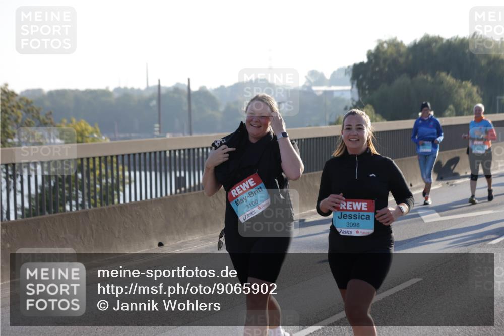 03.10.2025 - Köhlbrandbrückenlauf Jannik Wohlers http://msf.ph/oto/9065902 03.10.2025 09:26:55 Position 3 3100, 3098 meine-sportfotos.de