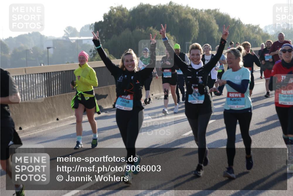 03.10.2025 - Köhlbrandbrückenlauf Jannik Wohlers http://msf.ph/oto/9066003 03.10.2025 09:27:00 Position 3 2926, 2927 meine-sportfotos.de