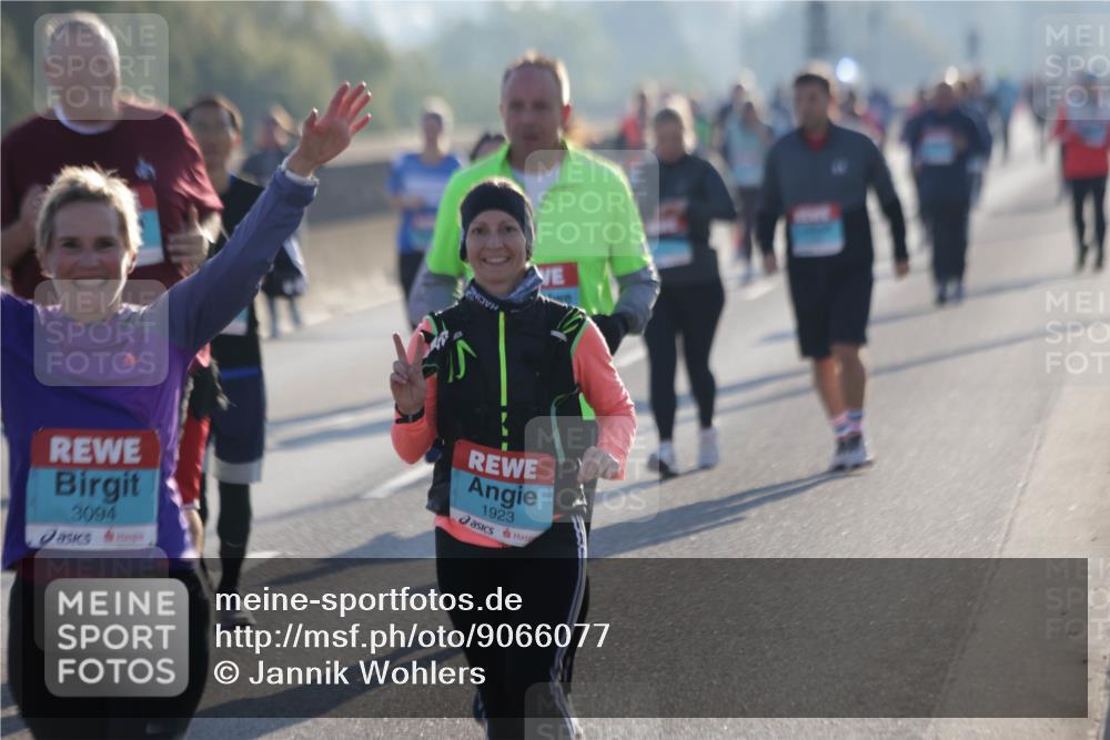 03.10.2025 - Köhlbrandbrückenlauf Jannik Wohlers http://msf.ph/oto/9066077 03.10.2025 09:27:03 Position 3 3094, 1923 meine-sportfotos.de