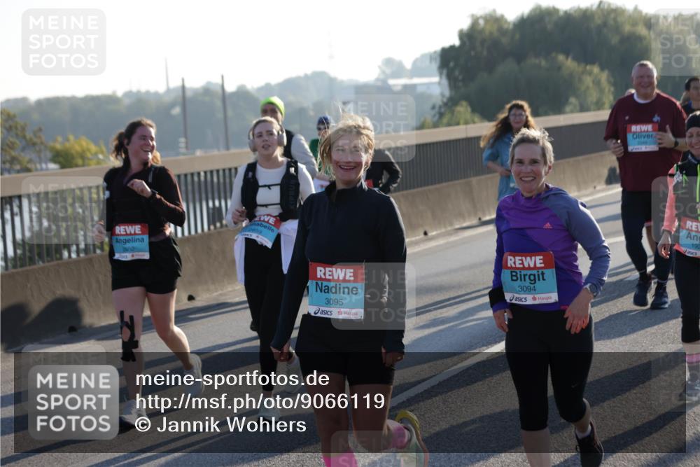 03.10.2025 - Köhlbrandbrückenlauf Jannik Wohlers http://msf.ph/oto/9066119 03.10.2025 09:27:05 Position 3 2860, 2859, 3095, 3094, 3349, 192 meine-sportfotos.de