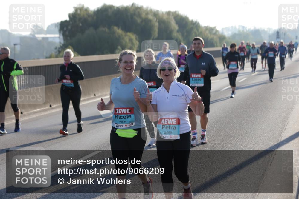 03.10.2025 - Köhlbrandbrückenlauf Jannik Wohlers http://msf.ph/oto/9066209 03.10.2025 09:27:09 Position 3 2894, 2895, 2182 meine-sportfotos.de