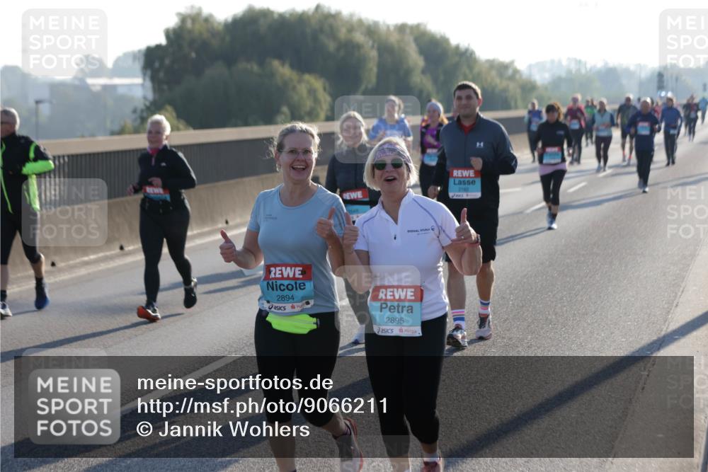 03.10.2025 - Köhlbrandbrückenlauf Jannik Wohlers http://msf.ph/oto/9066211 03.10.2025 09:27:10 Position 3 2894, 2895, 2182 meine-sportfotos.de