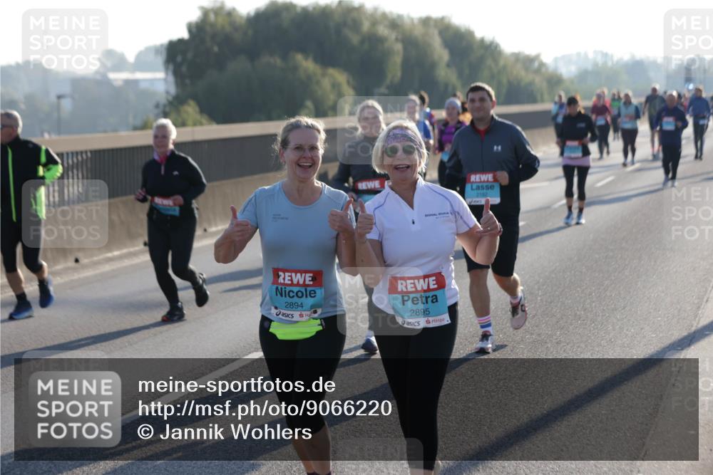 03.10.2025 - Köhlbrandbrückenlauf Jannik Wohlers http://msf.ph/oto/9066220 03.10.2025 09:27:10 Position 3 2894, 2895, 2182 meine-sportfotos.de
