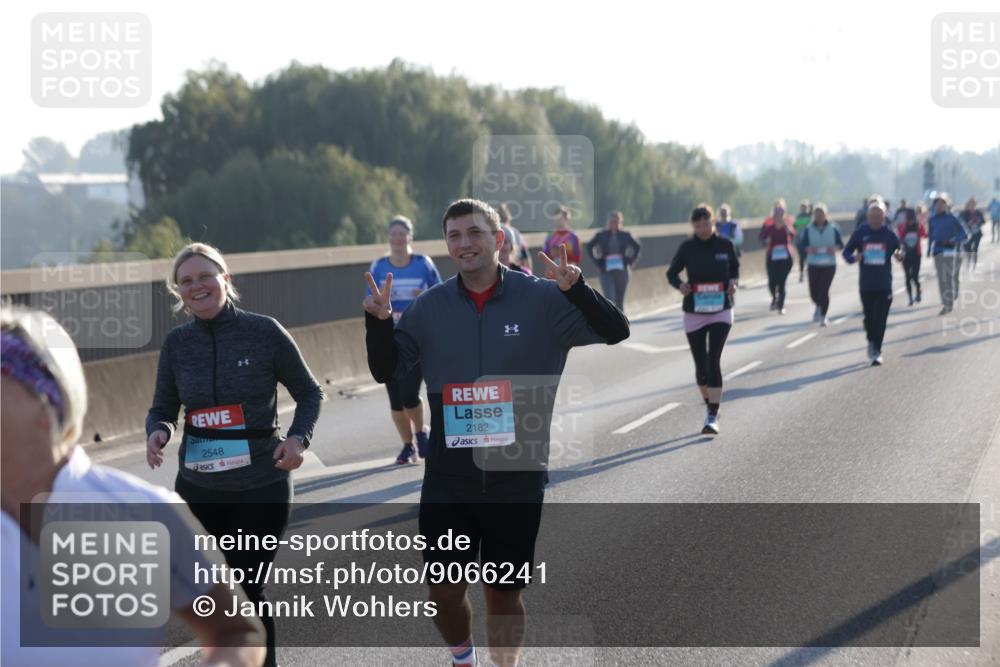 03.10.2025 - Köhlbrandbrückenlauf Jannik Wohlers http://msf.ph/oto/9066241 03.10.2025 09:27:11 Position 3 2548, 2182 meine-sportfotos.de