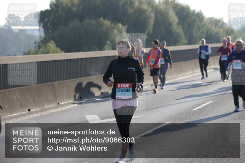 03.10.2025 - Köhlbrandbrückenlauf Jannik Wohlers http://msf.ph/oto/9066303 03.10.2025 09:27:15 Position 3 2535 meine-sportfotos.de