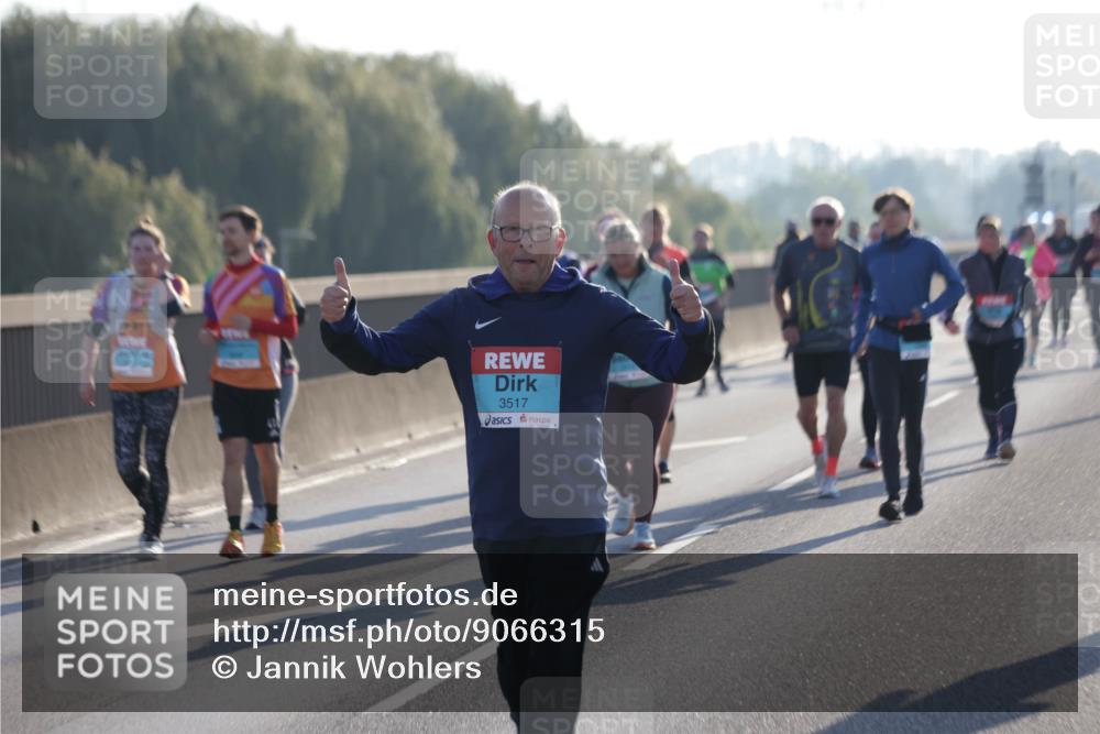 03.10.2025 - Köhlbrandbrückenlauf Jannik Wohlers http://msf.ph/oto/9066315 03.10.2025 09:27:19 Position 3 3517 meine-sportfotos.de