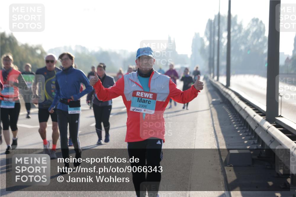 03.10.2025 - Köhlbrandbrückenlauf Jannik Wohlers http://msf.ph/oto/9066343 03.10.2025 09:27:21 Position 3 2306 meine-sportfotos.de