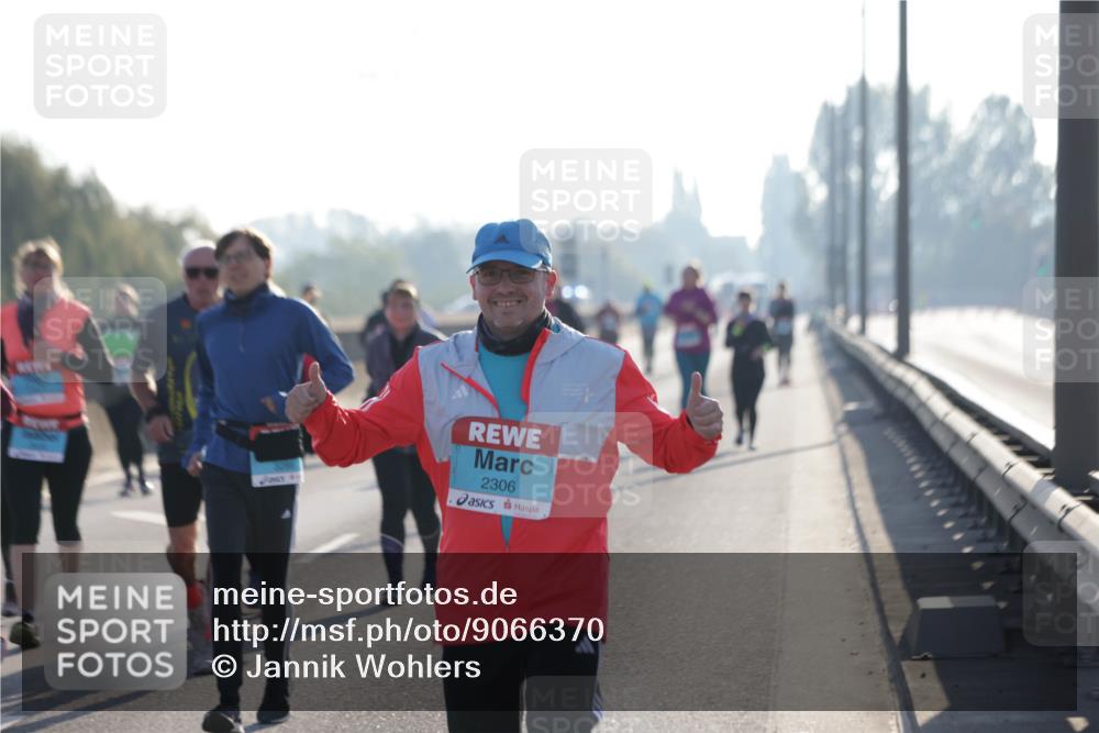 03.10.2025 - Köhlbrandbrückenlauf Jannik Wohlers http://msf.ph/oto/9066370 03.10.2025 09:27:22 Position 3 2306 meine-sportfotos.de