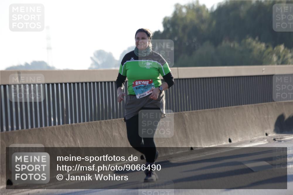 03.10.2025 - Köhlbrandbrückenlauf Jannik Wohlers http://msf.ph/oto/9066490 03.10.2025 09:27:32 Position 3 3623 meine-sportfotos.de