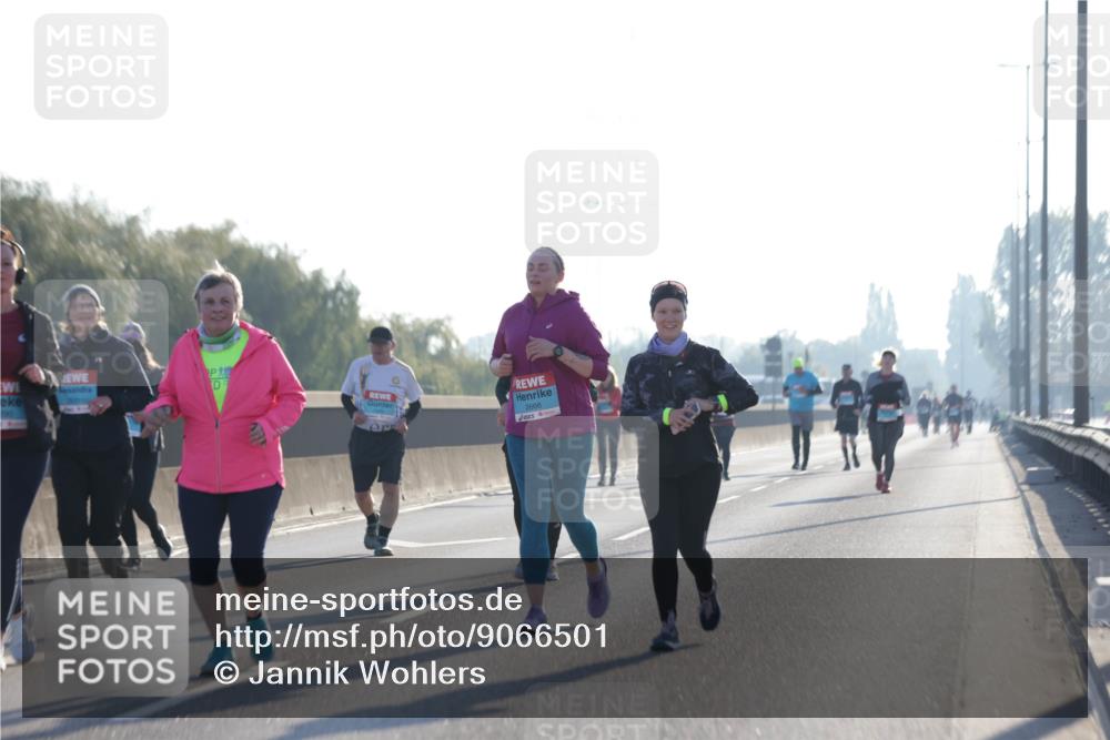03.10.2025 - Köhlbrandbrückenlauf Jannik Wohlers http://msf.ph/oto/9066501 03.10.2025 09:27:33 Position 3 2666 meine-sportfotos.de