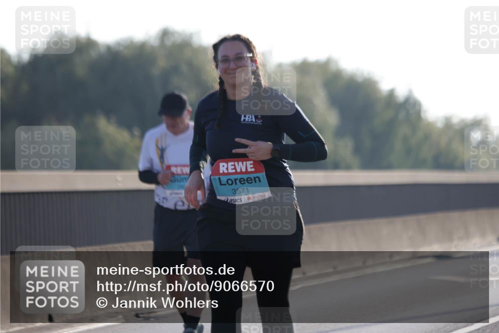 03.10.2025 - Köhlbrandbrückenlauf Jannik Wohlers http://msf.ph/oto/9066570 03.10.2025 09:27:38 Position 3 3571 meine-sportfotos.de