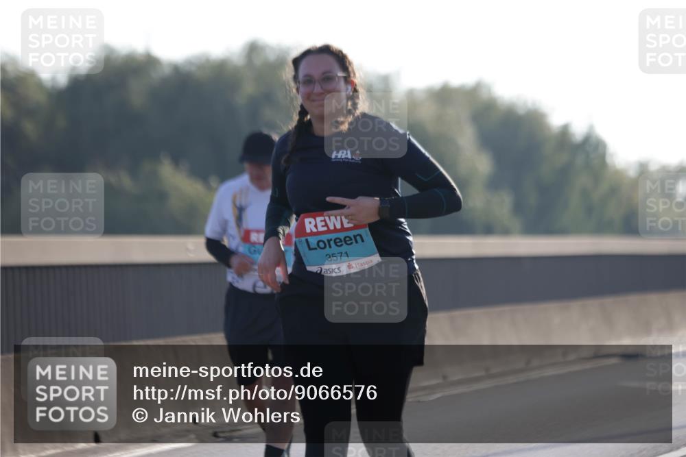 03.10.2025 - Köhlbrandbrückenlauf Jannik Wohlers http://msf.ph/oto/9066576 03.10.2025 09:27:38 Position 3 3571 meine-sportfotos.de