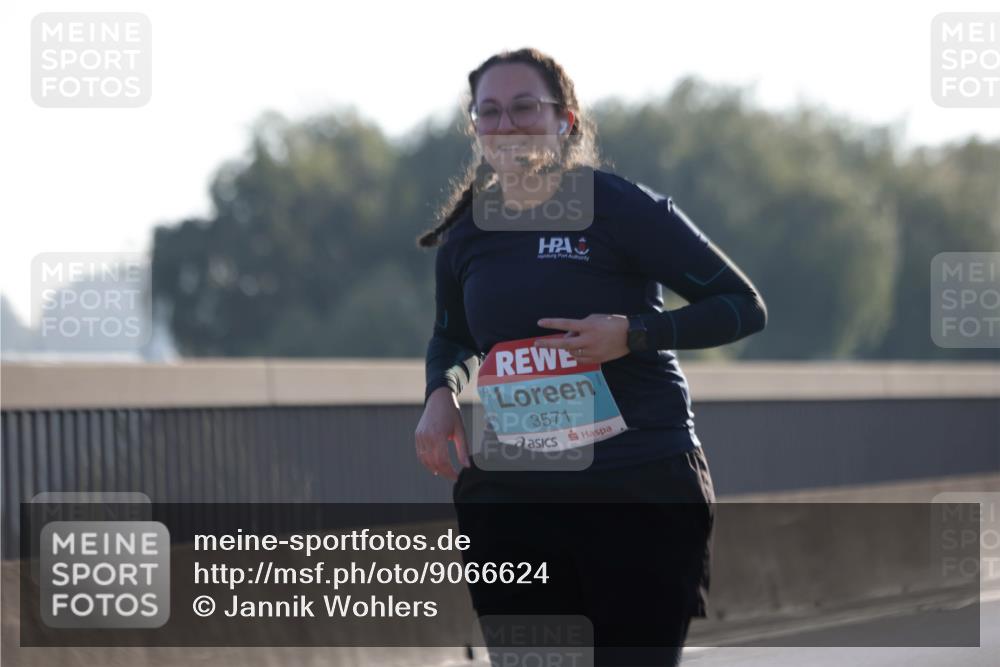 03.10.2025 - Köhlbrandbrückenlauf Jannik Wohlers http://msf.ph/oto/9066624 03.10.2025 09:27:39 Position 3 3571 meine-sportfotos.de