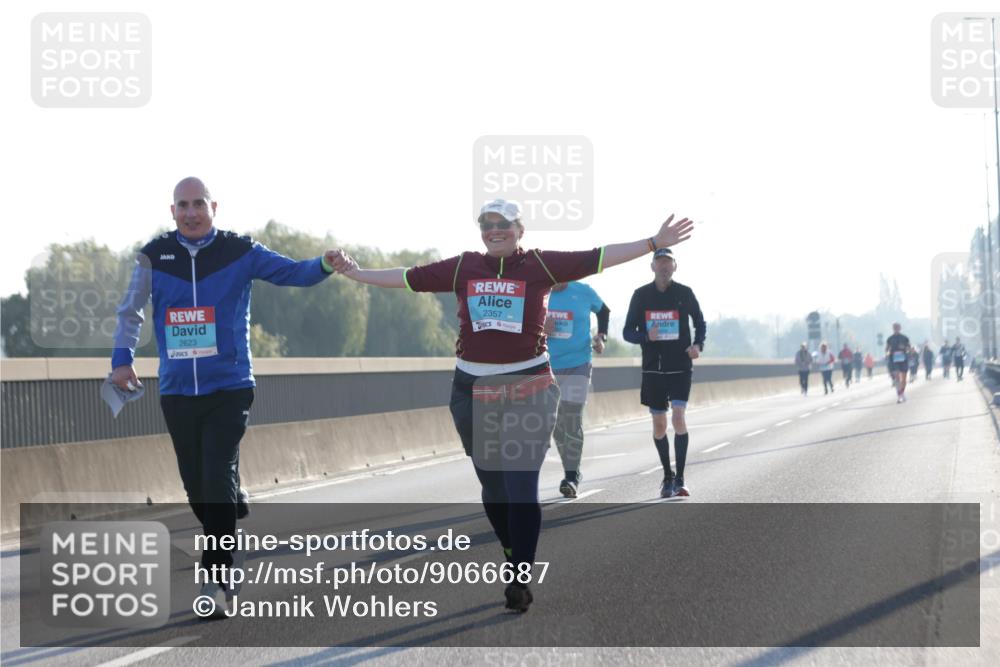 03.10.2025 - Köhlbrandbrückenlauf Jannik Wohlers http://msf.ph/oto/9066687 03.10.2025 09:27:55 Position 3 2623, 2357 meine-sportfotos.de