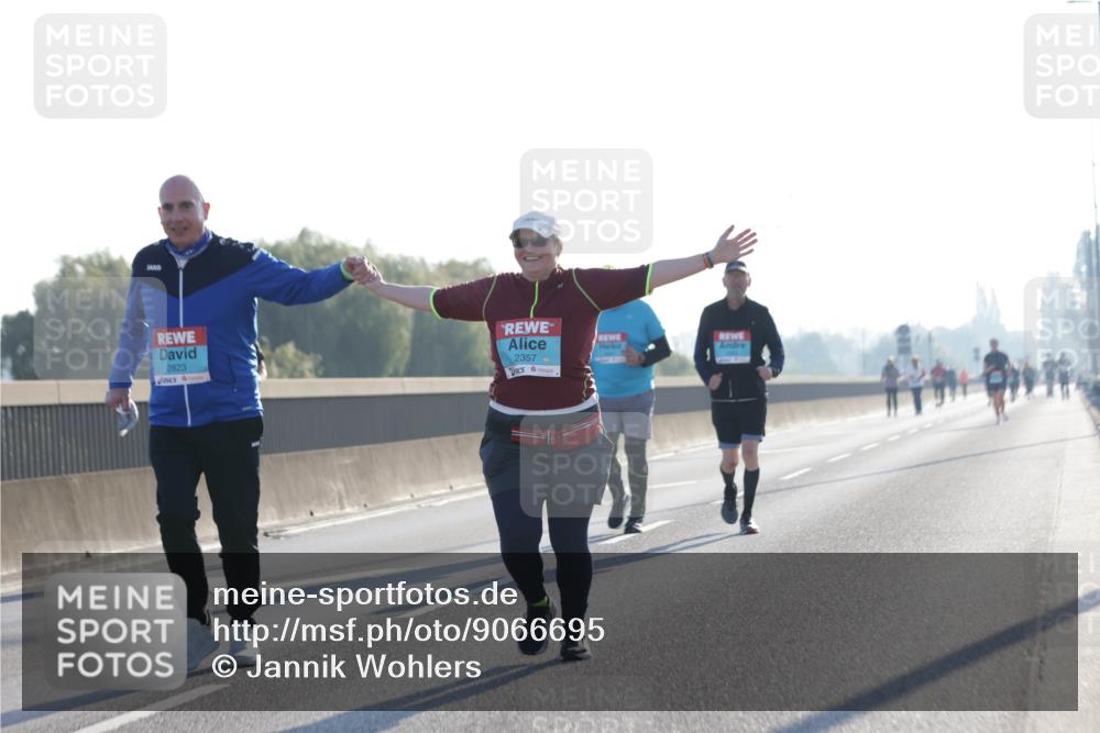 03.10.2025 - Köhlbrandbrückenlauf Jannik Wohlers http://msf.ph/oto/9066695 03.10.2025 09:27:56 Position 3 2623, 2357 meine-sportfotos.de
