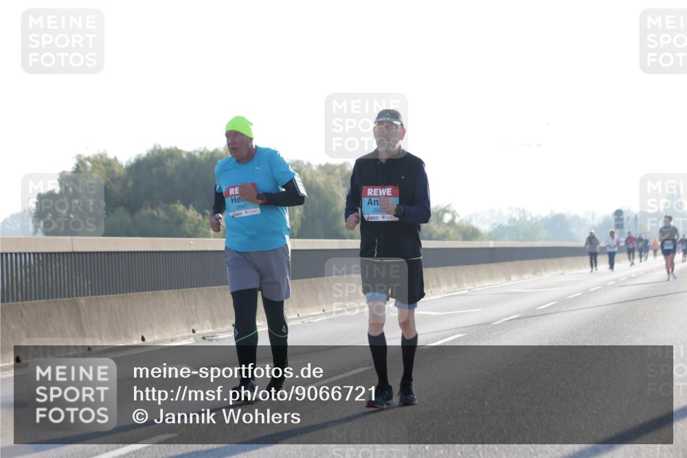 03.10.2025 - Köhlbrandbrückenlauf Jannik Wohlers http://msf.ph/oto/9066721 03.10.2025 09:27:59 Position 3 2647, 266 meine-sportfotos.de