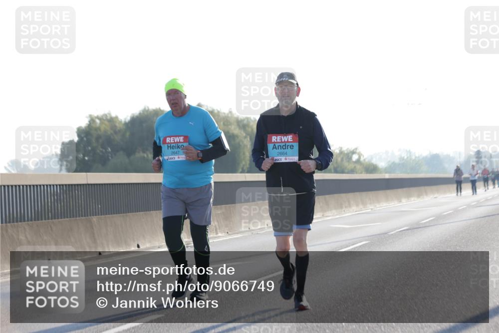 03.10.2025 - Köhlbrandbrückenlauf Jannik Wohlers http://msf.ph/oto/9066749 03.10.2025 09:28:00 Position 3 2647, 2664 meine-sportfotos.de