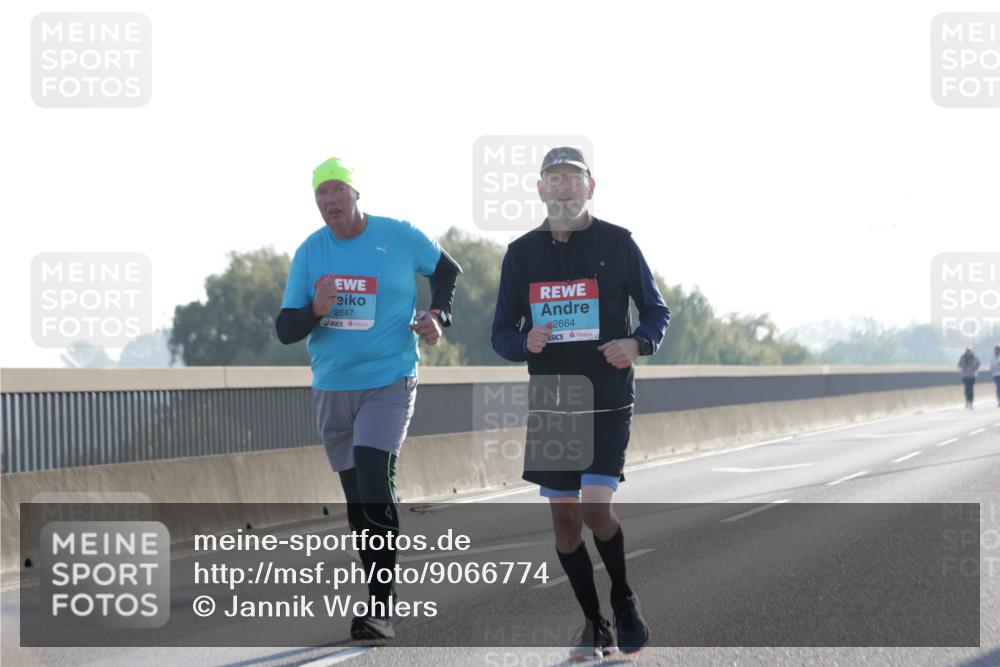 03.10.2025 - Köhlbrandbrückenlauf Jannik Wohlers http://msf.ph/oto/9066774 03.10.2025 09:28:01 Position 3 2647, 2664 meine-sportfotos.de