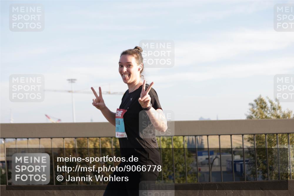 03.10.2025 - Köhlbrandbrückenlauf Jannik Wohlers http://msf.ph/oto/9066778 03.10.2025 09:28:04 Position 3 23 meine-sportfotos.de