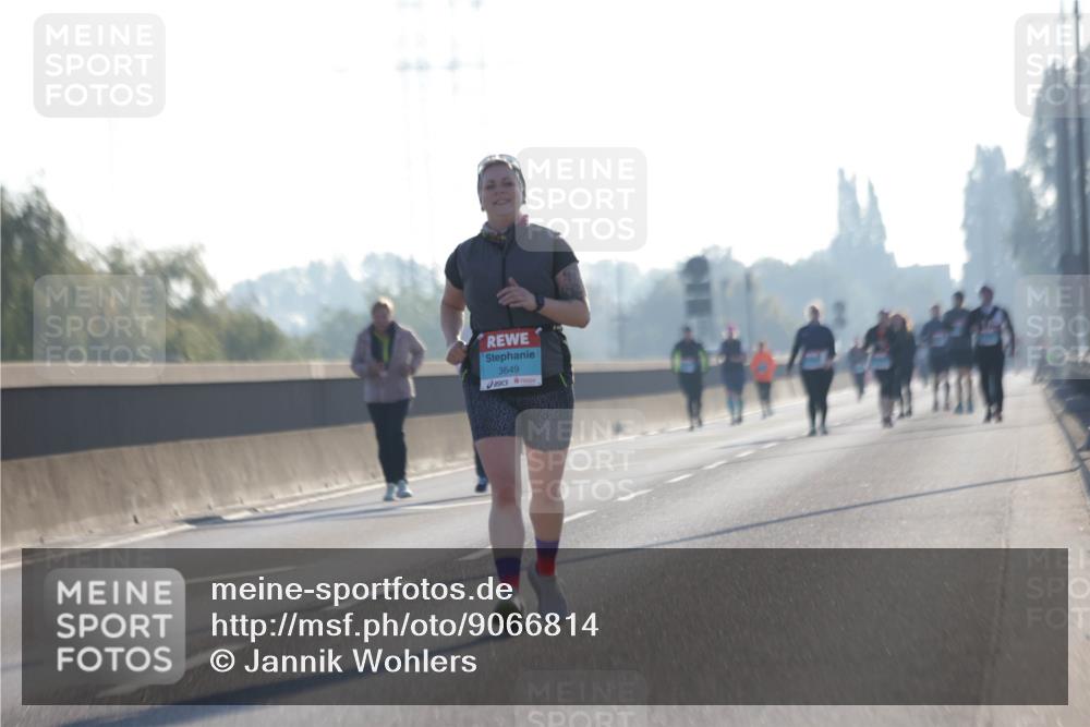03.10.2025 - Köhlbrandbrückenlauf Jannik Wohlers http://msf.ph/oto/9066814 03.10.2025 09:28:13 Position 3 3649 meine-sportfotos.de