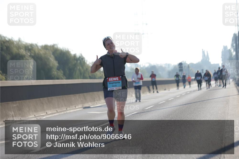 03.10.2025 - Köhlbrandbrückenlauf Jannik Wohlers http://msf.ph/oto/9066846 03.10.2025 09:28:16 Position 3 3649 meine-sportfotos.de