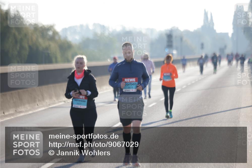 03.10.2025 - Köhlbrandbrückenlauf Jannik Wohlers http://msf.ph/oto/9067029 03.10.2025 09:28:56 Position 3 3477, 3474 meine-sportfotos.de