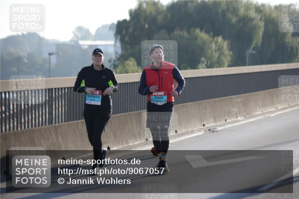 03.10.2025 - Köhlbrandbrückenlauf Jannik Wohlers http://msf.ph/oto/9067057 03.10.2025 09:28:59 Position 3 2607, 2643 meine-sportfotos.de