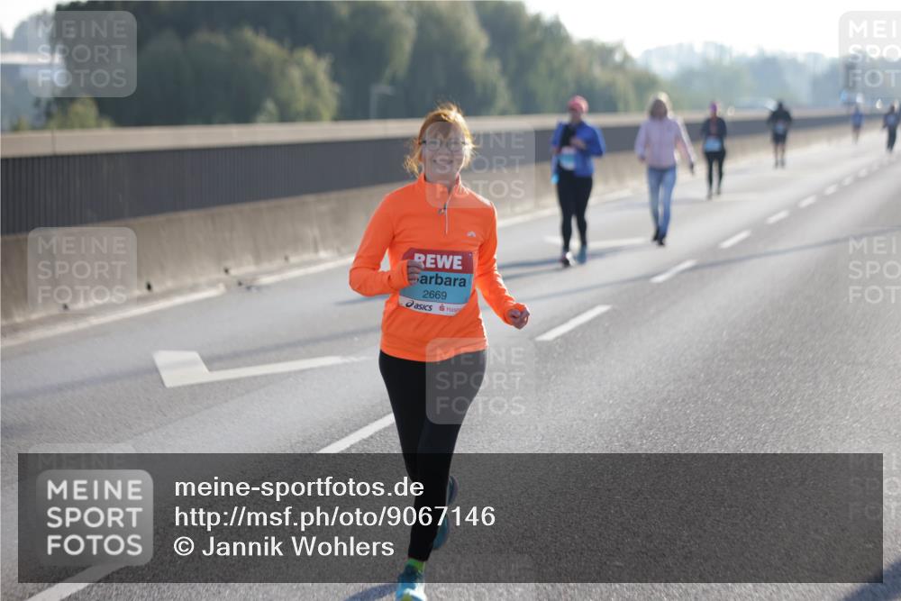 03.10.2025 - Köhlbrandbrückenlauf Jannik Wohlers http://msf.ph/oto/9067146 03.10.2025 09:29:06 Position 3 2669 meine-sportfotos.de
