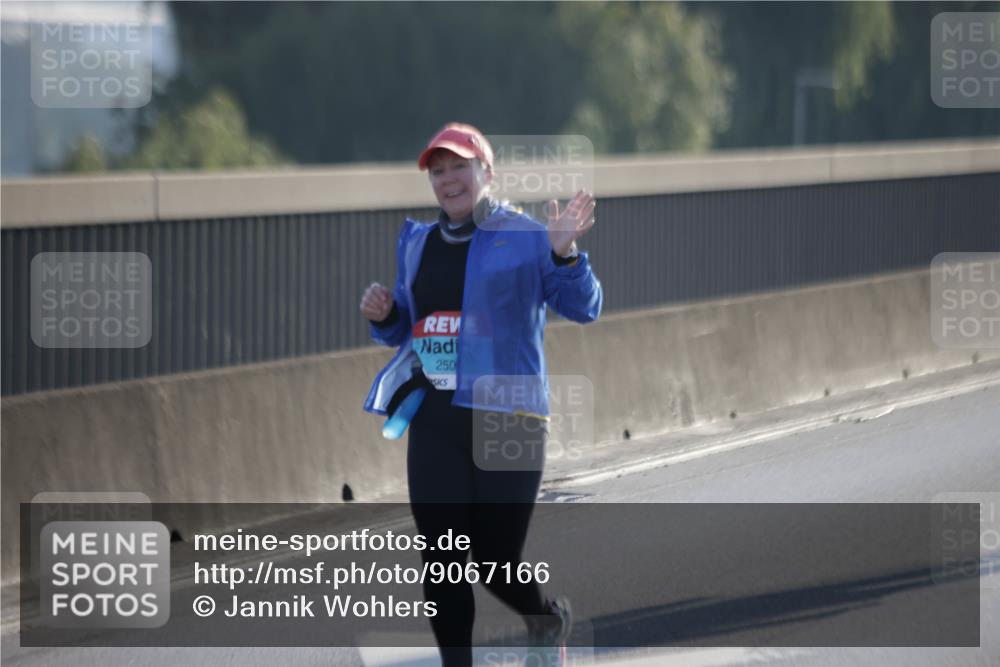 03.10.2025 - Köhlbrandbrückenlauf Jannik Wohlers http://msf.ph/oto/9067166 03.10.2025 09:29:12 Position 3 250 meine-sportfotos.de