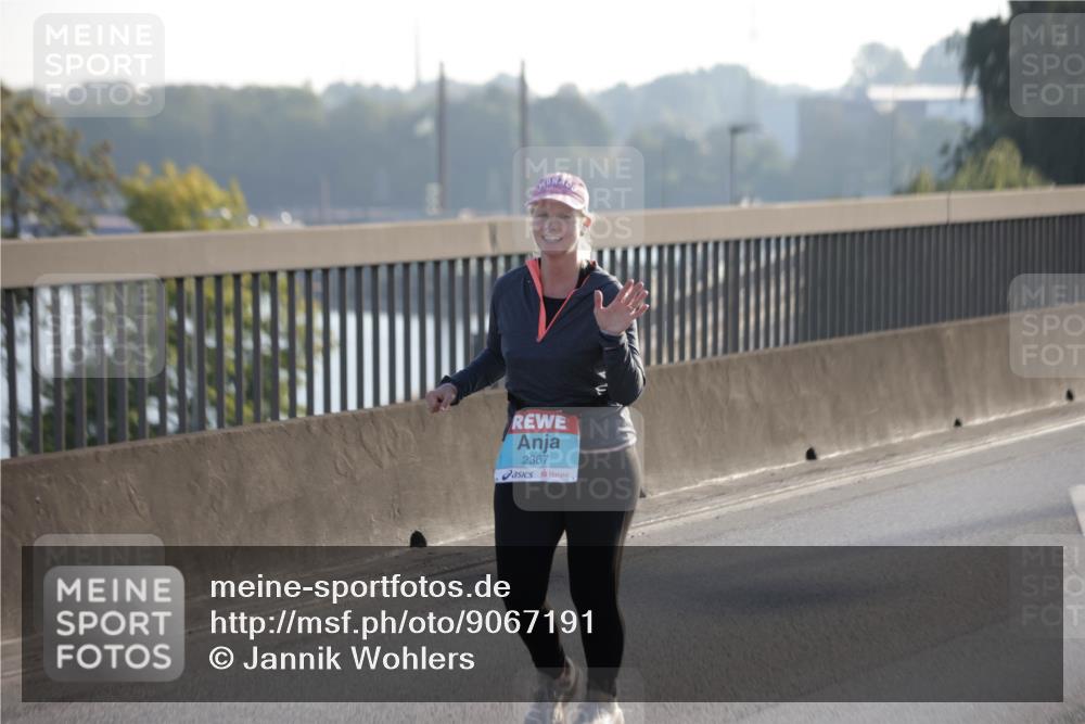 03.10.2025 - Köhlbrandbrückenlauf Jannik Wohlers http://msf.ph/oto/9067191 03.10.2025 09:29:25 Position 3 2367 meine-sportfotos.de