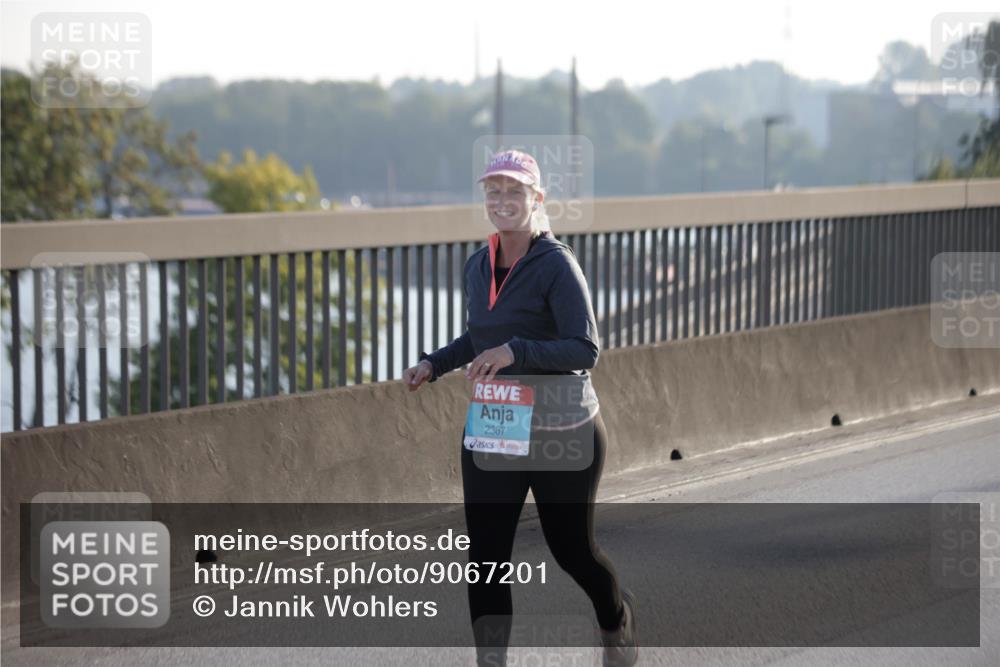 03.10.2025 - Köhlbrandbrückenlauf Jannik Wohlers http://msf.ph/oto/9067201 03.10.2025 09:29:25 Position 3 2367 meine-sportfotos.de