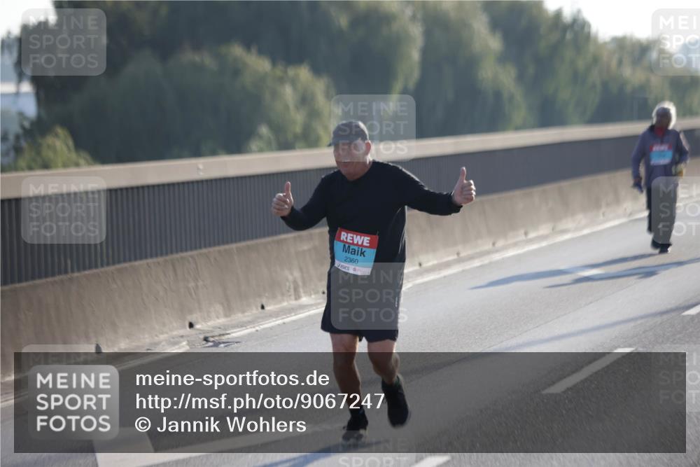 03.10.2025 - Köhlbrandbrückenlauf Jannik Wohlers http://msf.ph/oto/9067247 03.10.2025 09:29:34 Position 3 2360 meine-sportfotos.de