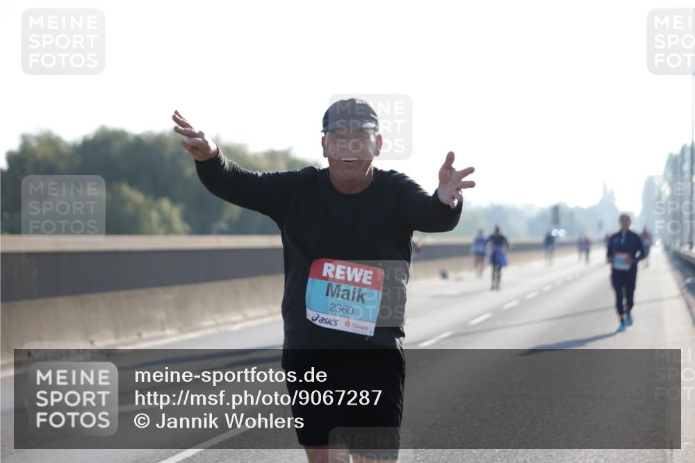 03.10.2025 - Köhlbrandbrückenlauf Jannik Wohlers http://msf.ph/oto/9067287 03.10.2025 09:29:38 Position 3 2360 meine-sportfotos.de