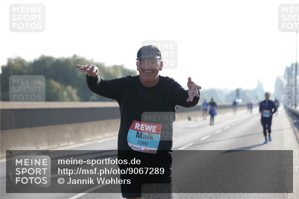 03.10.2025 - Köhlbrandbrückenlauf Jannik Wohlers http://msf.ph/oto/9067289 03.10.2025 09:29:38 Position 3 2360 meine-sportfotos.de