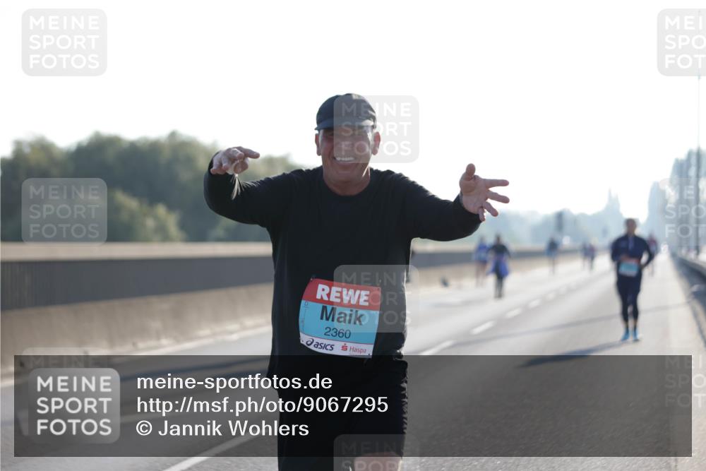 03.10.2025 - Köhlbrandbrückenlauf Jannik Wohlers http://msf.ph/oto/9067295 03.10.2025 09:29:38 Position 3 2360 meine-sportfotos.de