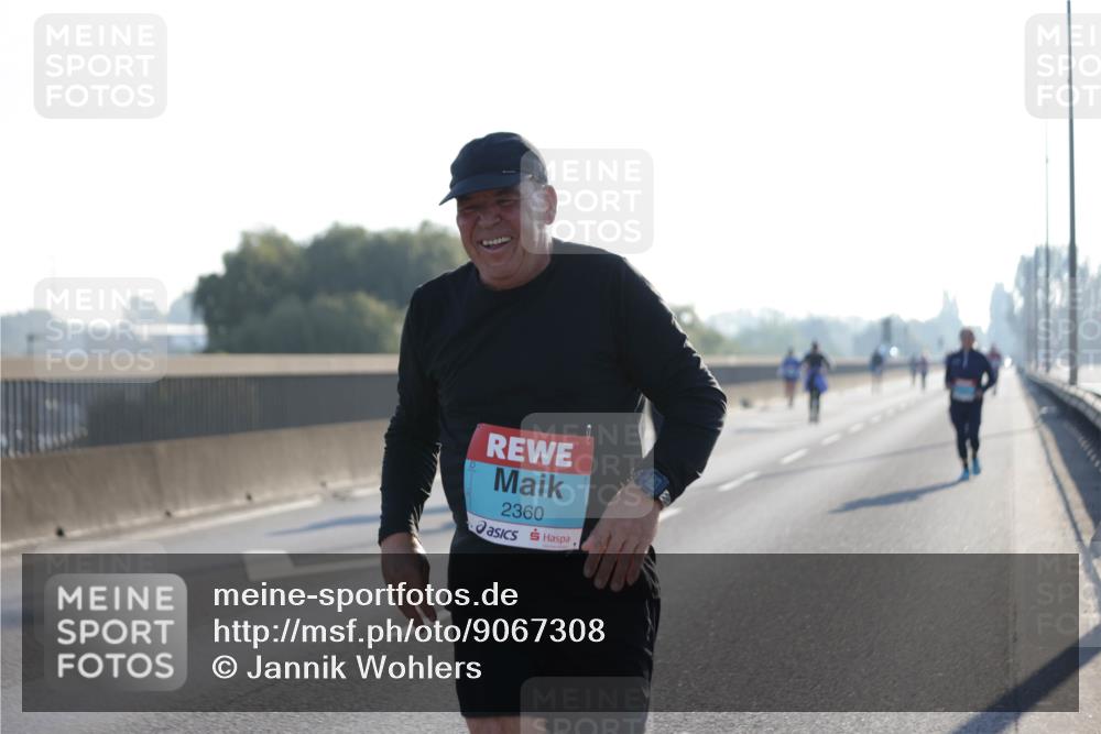 03.10.2025 - Köhlbrandbrückenlauf Jannik Wohlers http://msf.ph/oto/9067308 03.10.2025 09:29:39 Position 3 2360 meine-sportfotos.de